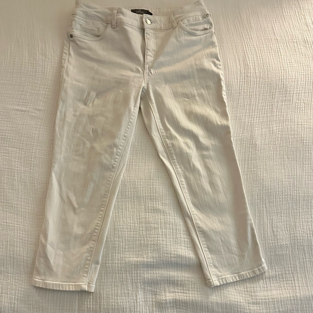 Chico’s Women's White Cropped Slimming Jeans -Size 0.5